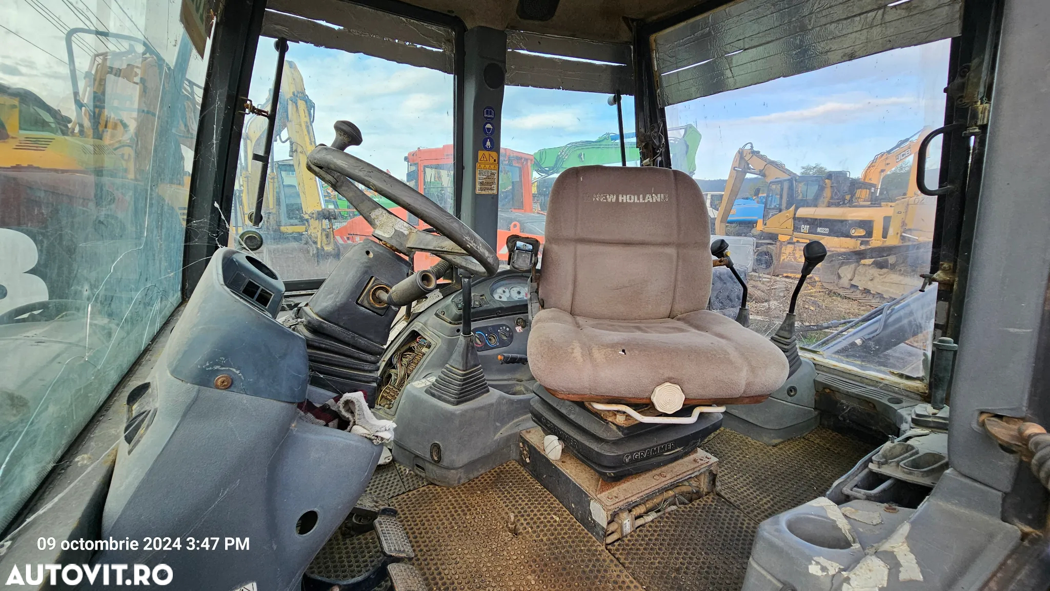 Alta Buldoexcavator New Holland B 90 B - 6