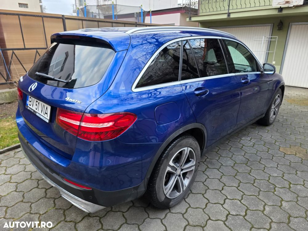 Mercedes-Benz GLC - 9