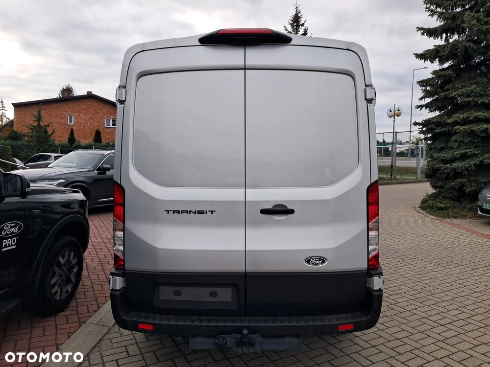 Ford Transit - 10