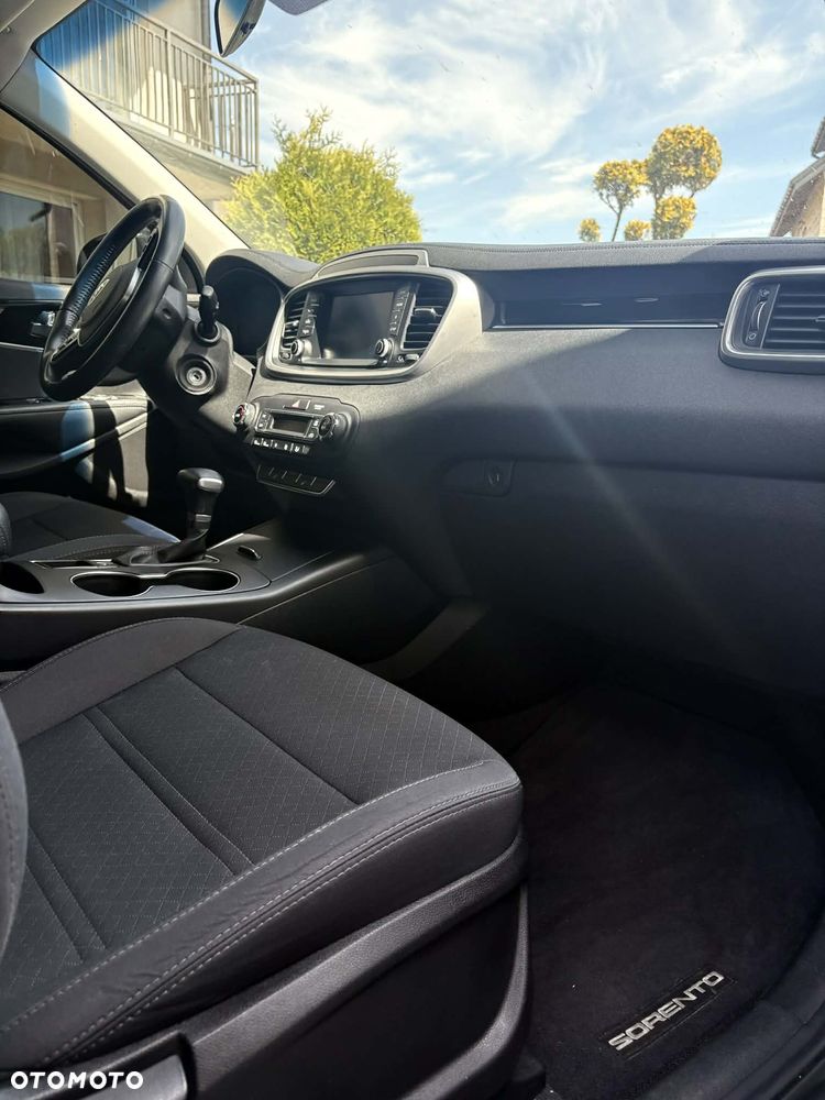 Kia Sorento - 23