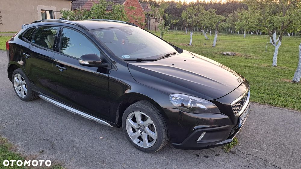 Volvo V40 D3 Momentum - 4