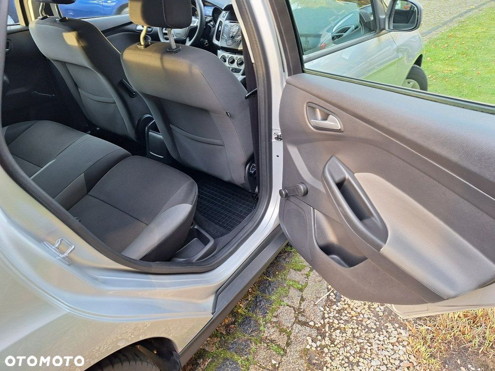 Ford Focus 1.6 TDCi Trend ECOnetic - 16
