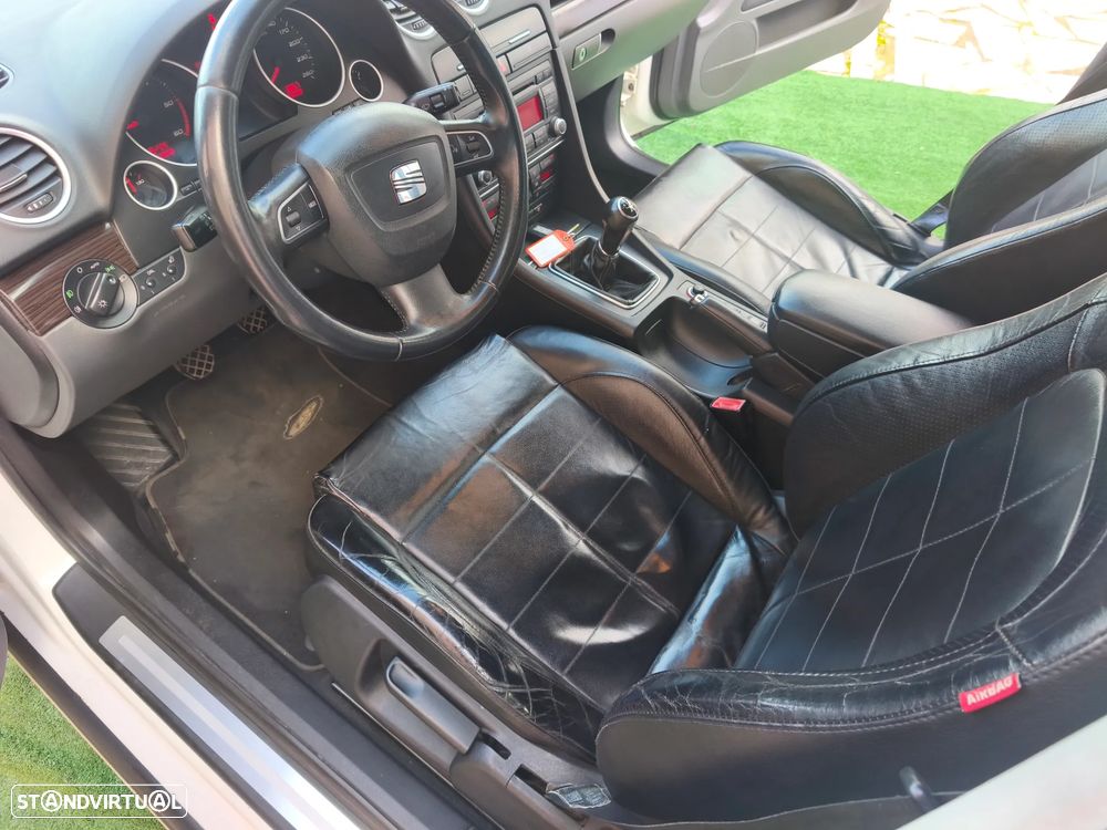 SEAT Exeo 2.0 TDI Sport - 14