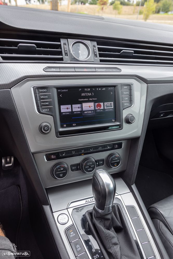 VW Passat Alltrack 2.0 TDI DSG - 15