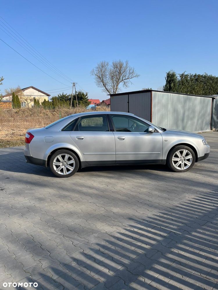 Audi A4 Limousine 3.0 Quattro - 9