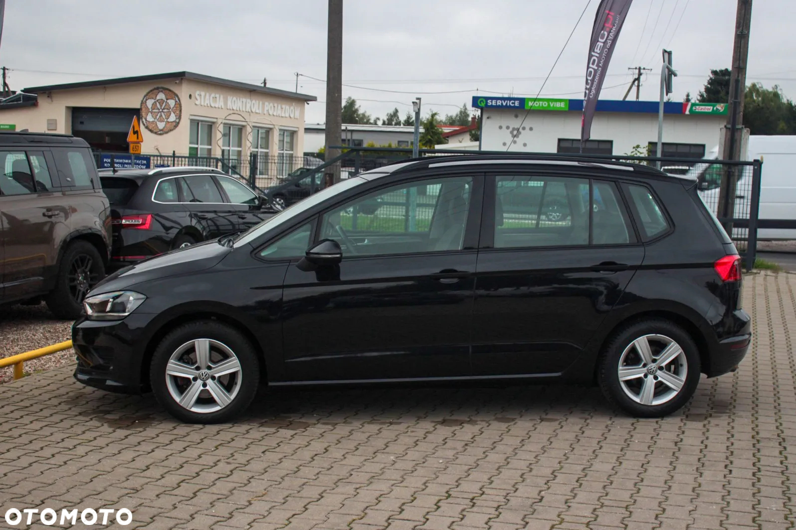 Volkswagen Golf Sportsvan 1.6 TDI BlueMotion Comfortline - 3