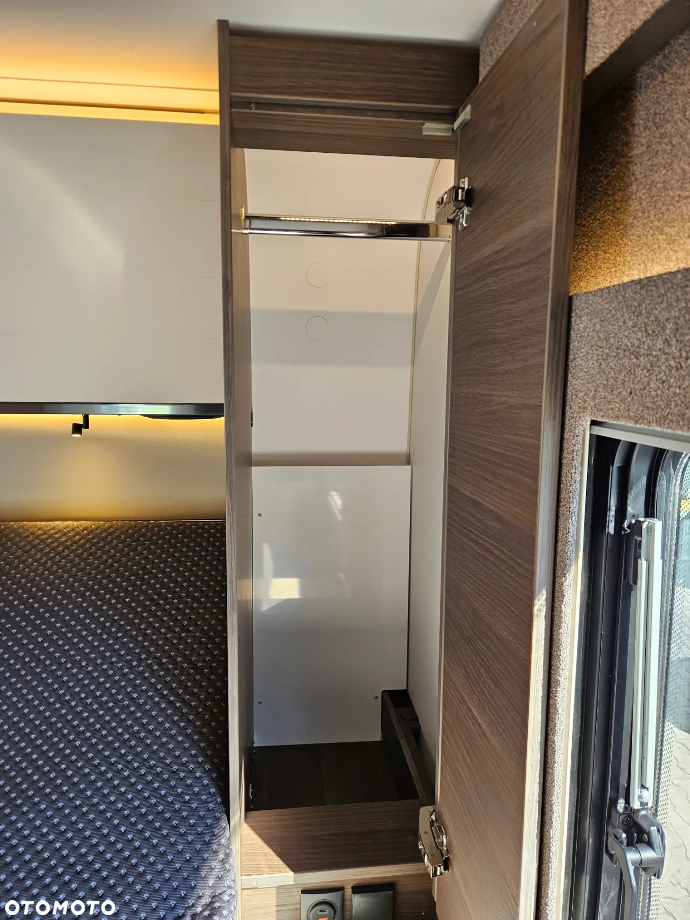 Adria Supersonic 890 LC - 36