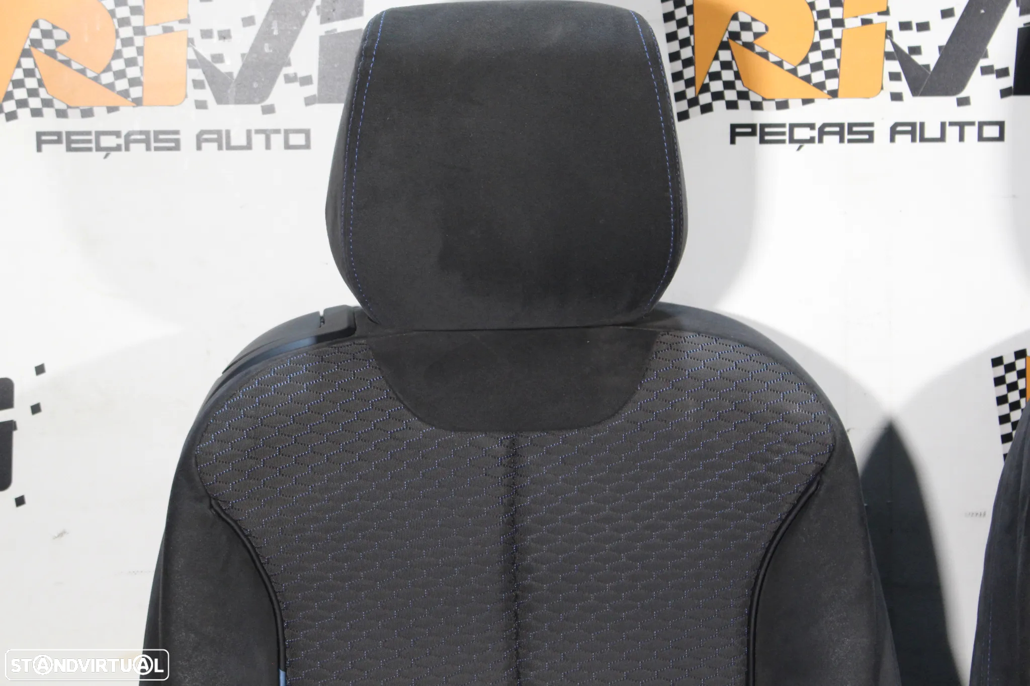 Bancos BMW Serie 2 F22 Pack M em Alcântara com Quartelas - 10