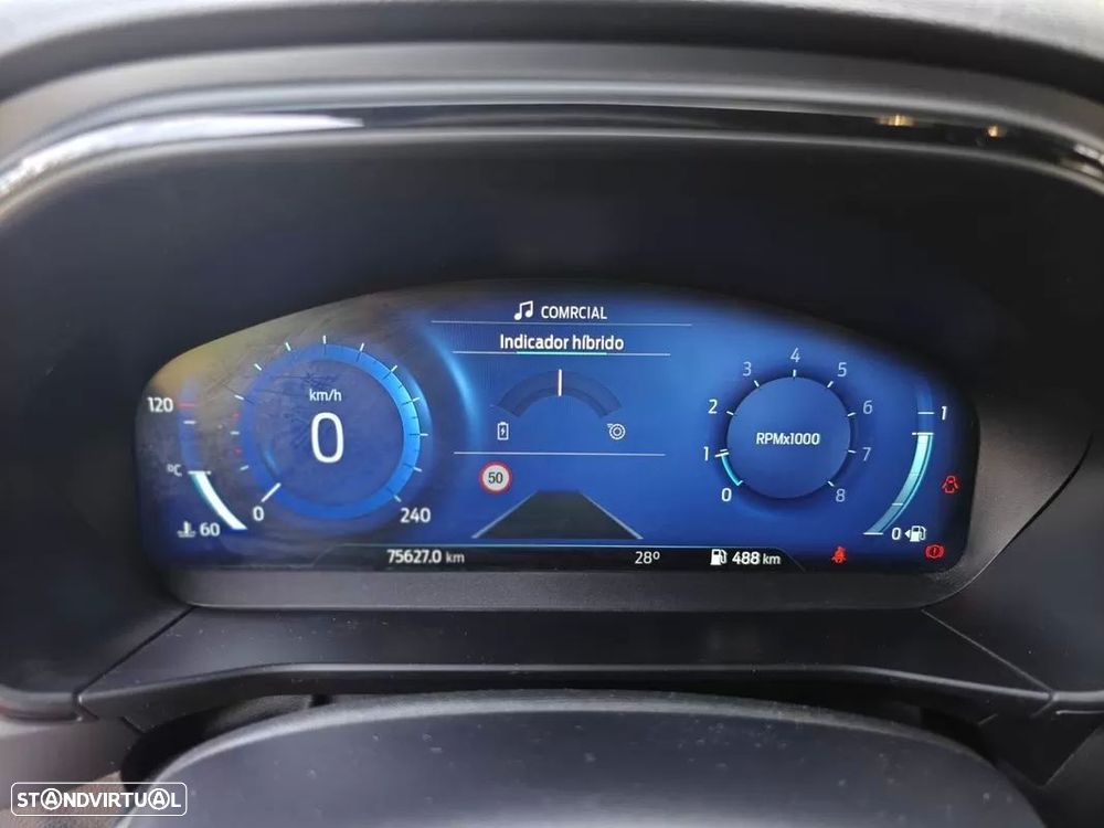 Ford Focus 1.0 EcoBoost MHEV ST-Line - 32