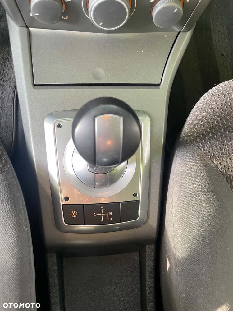 Opel Astra - 11
