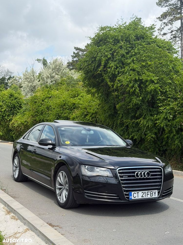 Audi A8 - 1