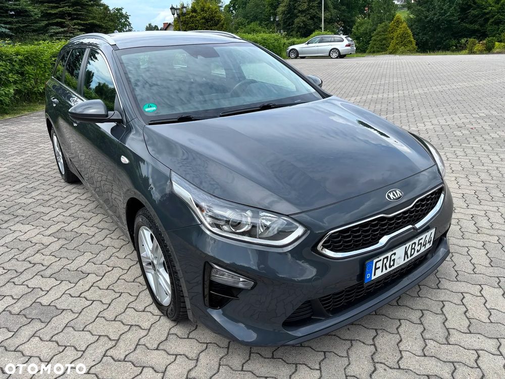 Kia Ceed 1.6 CRDi SCR L Business Line DCT - 14