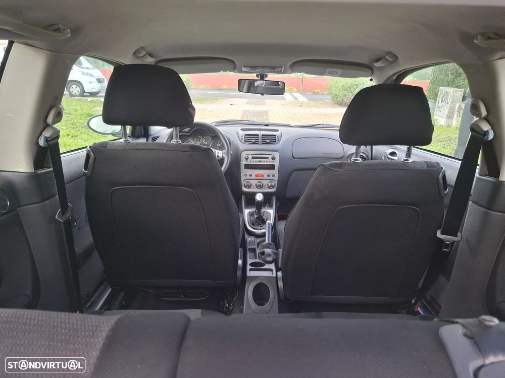 Alfa Romeo 147 1.6 TS Bussiness - 9