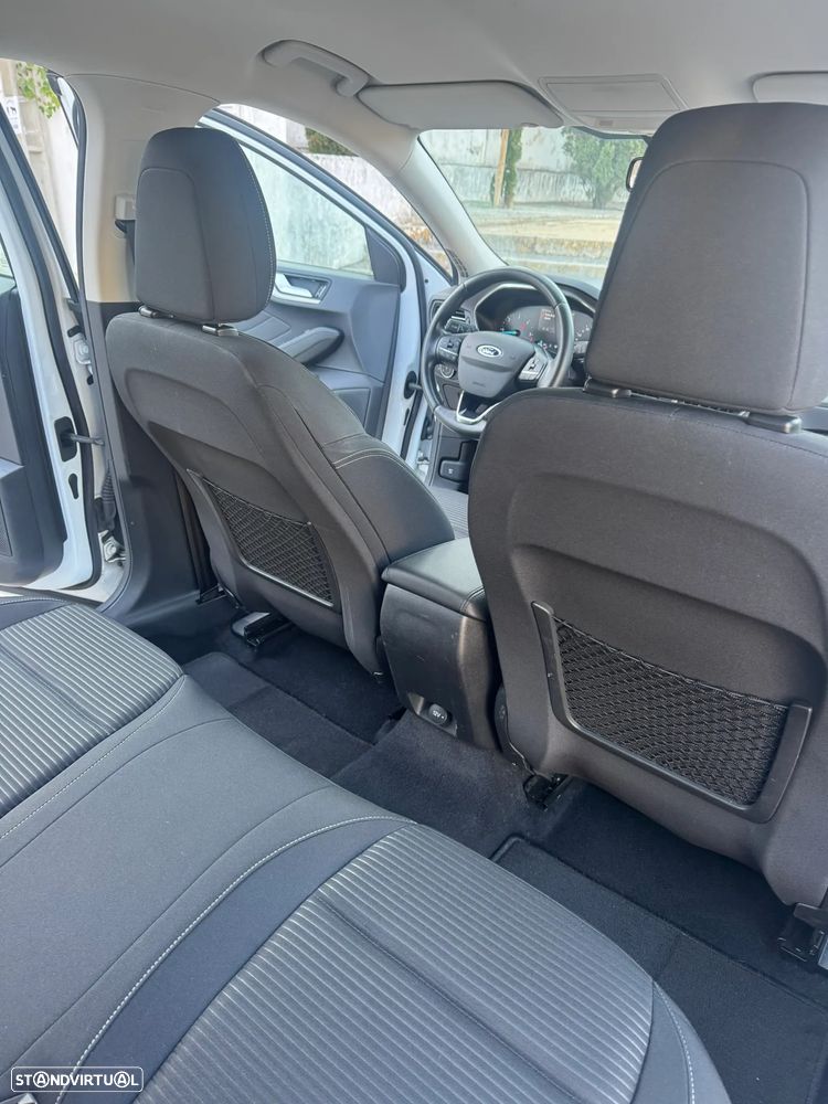 Ford Focus SW 1.5 EcoBlue S&S TITANIUM X - 19