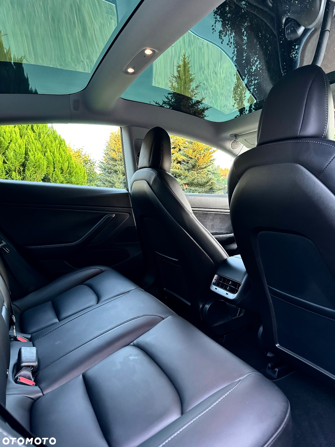 Tesla Model 3 Standard Reichweite Plus Hinterradantrieb - 36