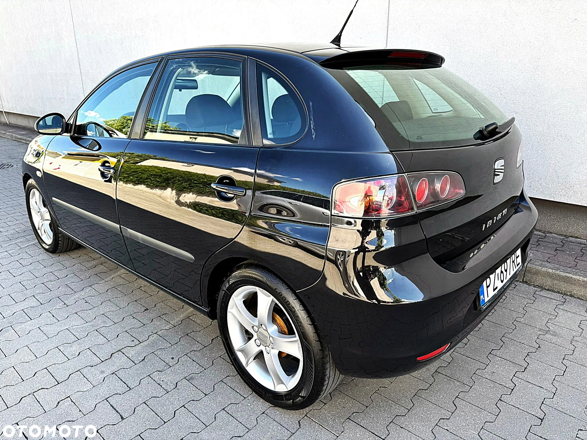 Seat Ibiza 1.4 16V Sport Edition - 22