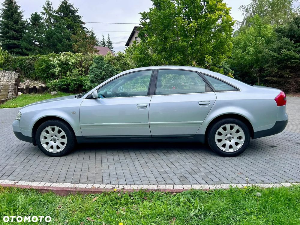 Audi A6 Limousine 2.4 - 18