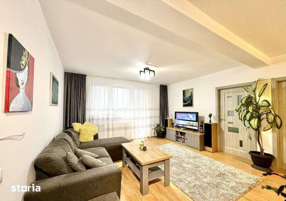 Apartament 3 Camere, 60mp, Parcare, Zona Sesul de Sus — fotografia 1