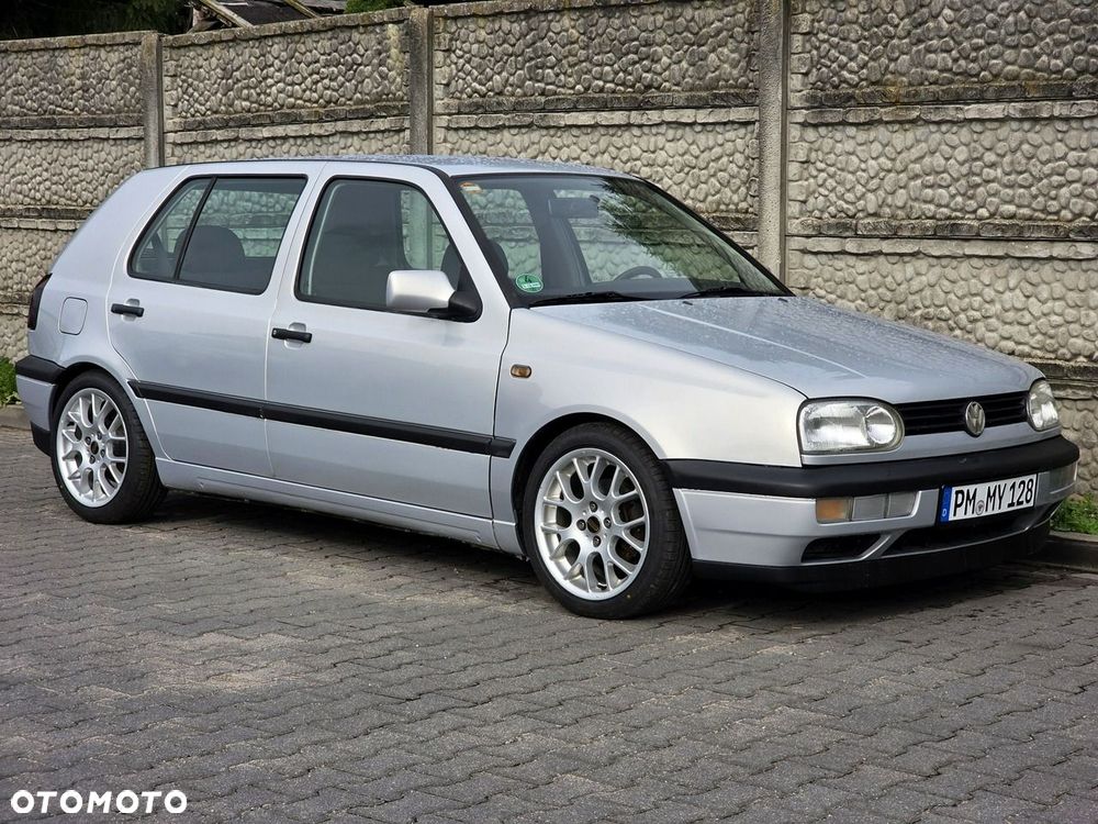 Volkswagen Golf 2.0 GL - 3