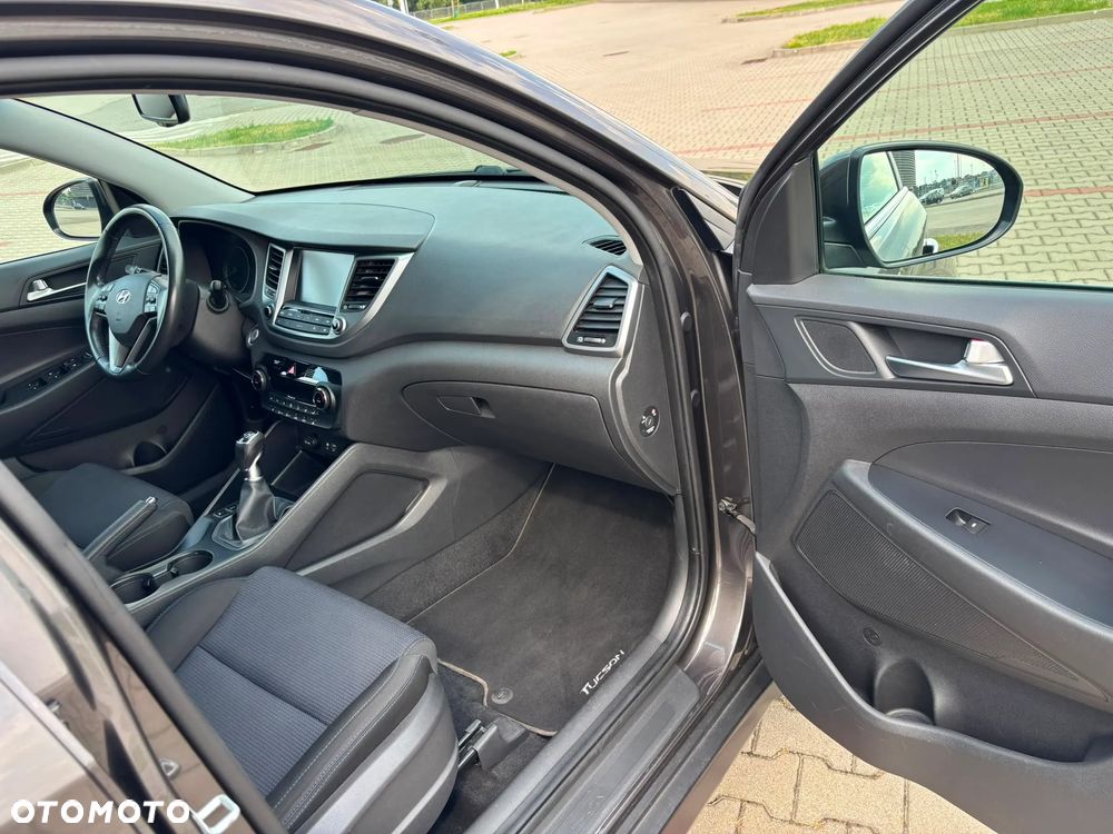 Hyundai Tucson 2.0 CRDi 4WD Passion Plus - 23
