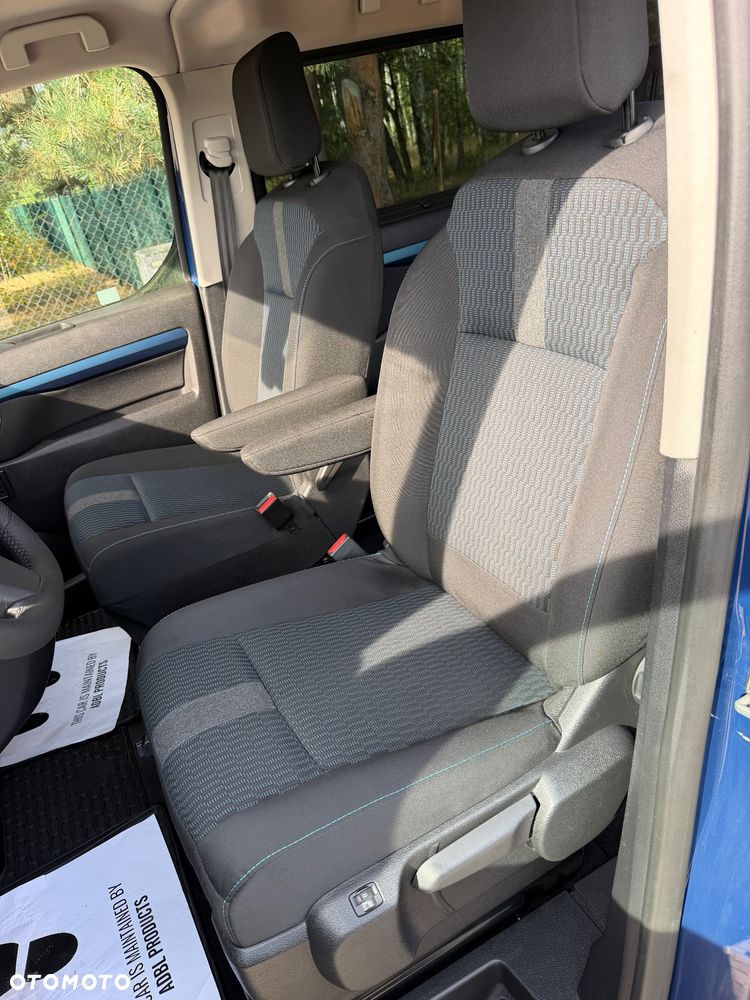 Peugeot Traveller - 32