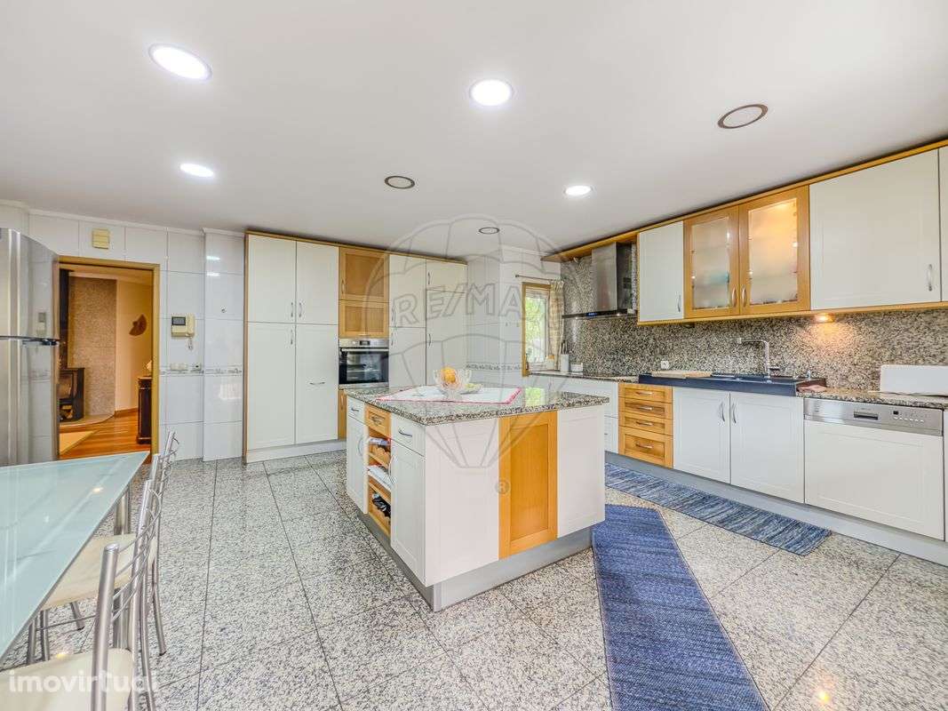 Moradia T4 para venda - Grande imagem: 2/44