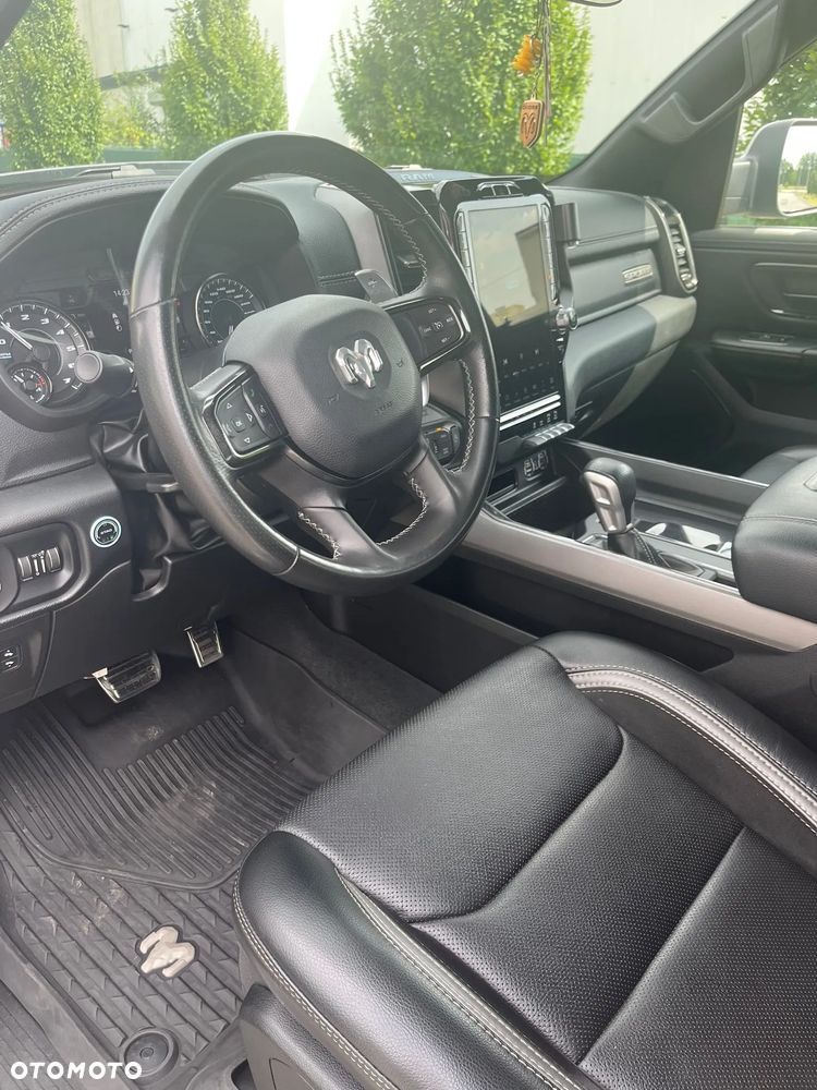 Dodge RAM 1500 5.7 4x4 - 9