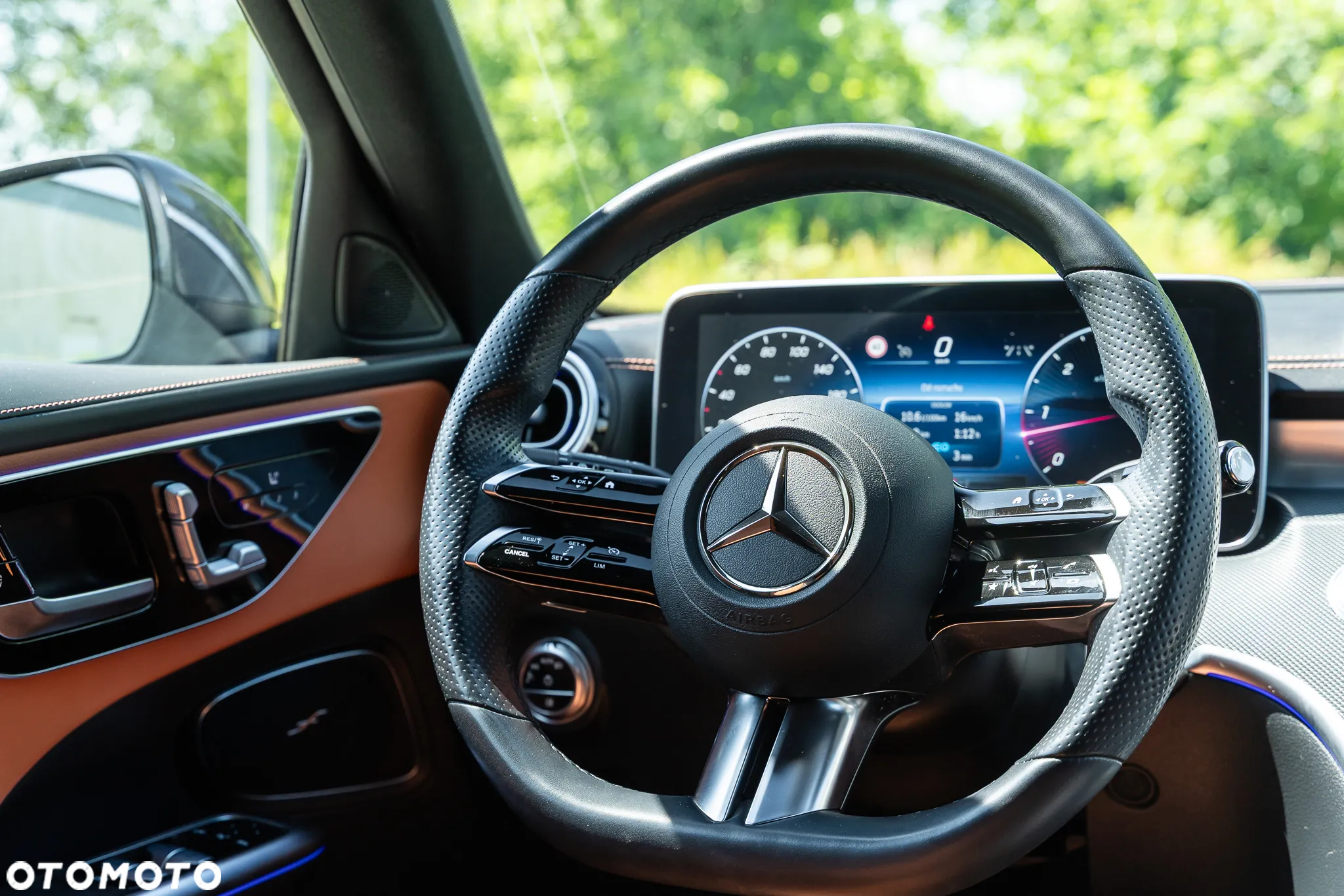 Mercedes-Benz Klasa C 220 d mHEV AMG - 18