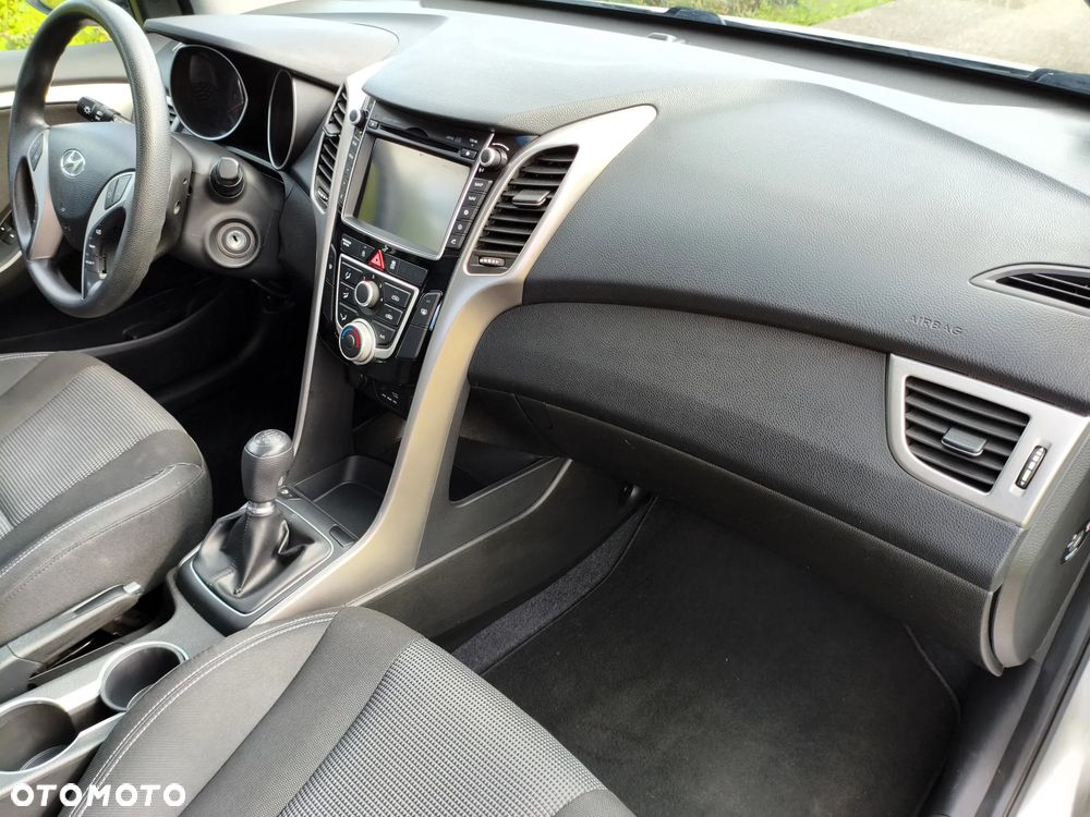 Hyundai i30 - 18