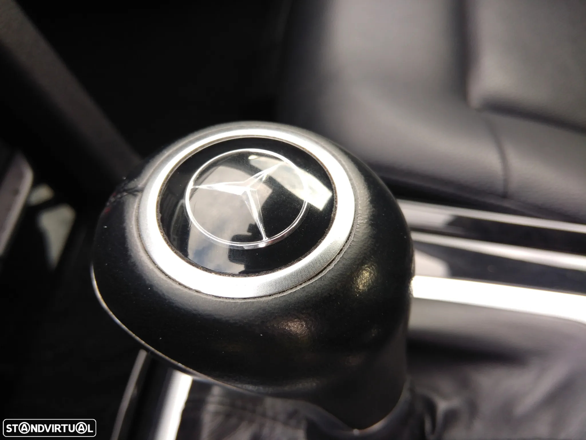 Mercedes-Benz E 250 CDi Avantgarde BlueEfficiency Auto. - 20