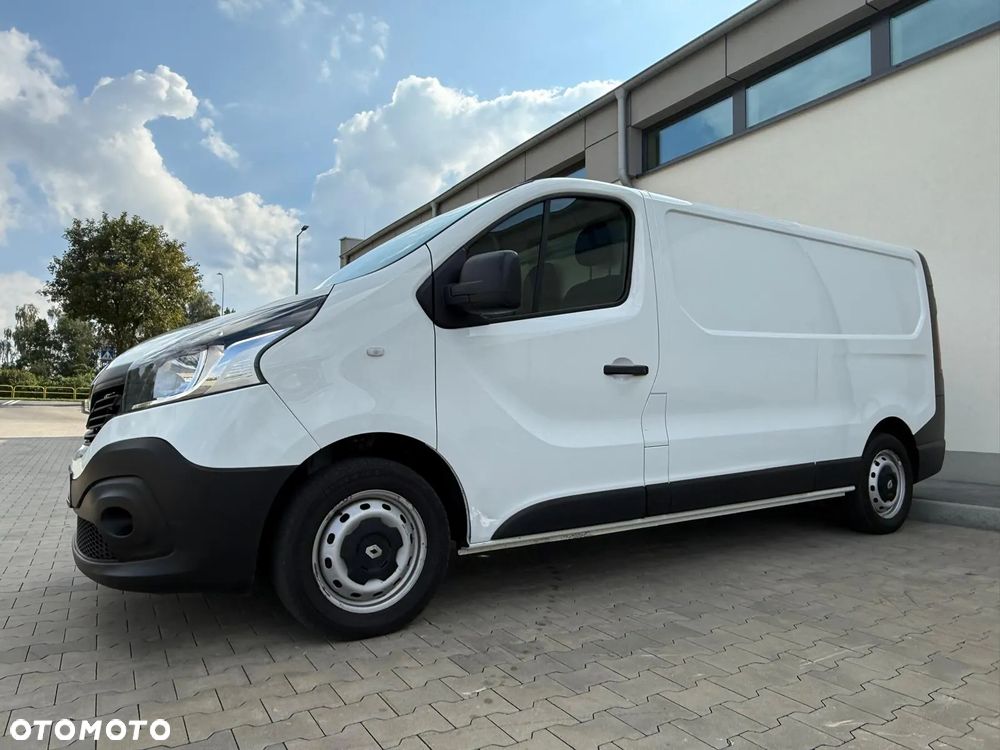 Renault Trafic - 11