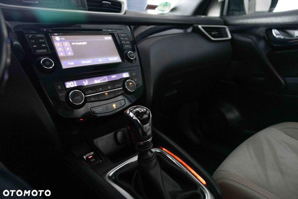Nissan Qashqai 1.6 DCi ALL-MODE 4x4i TEKNA+ - 35