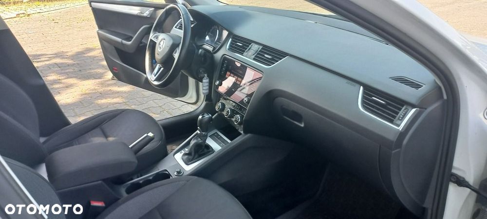 Skoda Octavia - 32