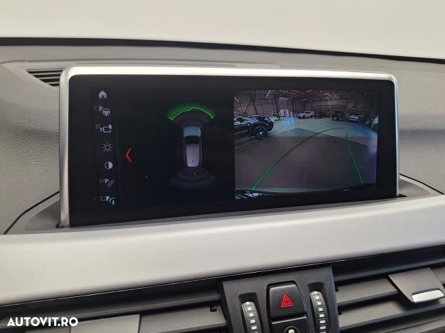 BMW X1 - 11