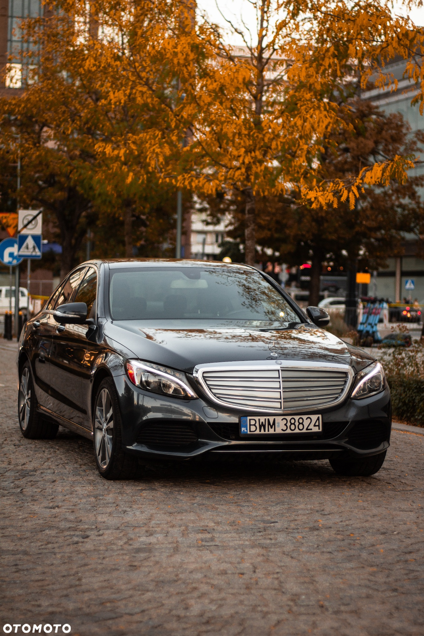 Mercedes-Benz Klasa C 300 7G-TRONIC - 16