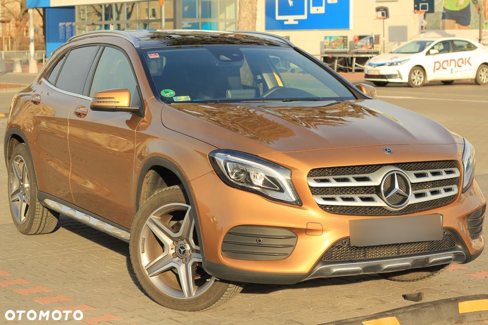 Mercedes-Benz GLA 220 4-Matic AMG Line - 2