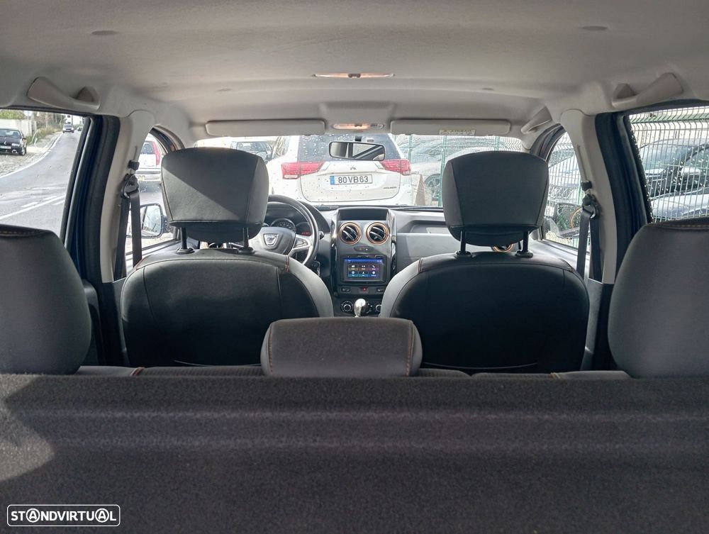 Dacia Duster 1.2 TCe Prestige - 17