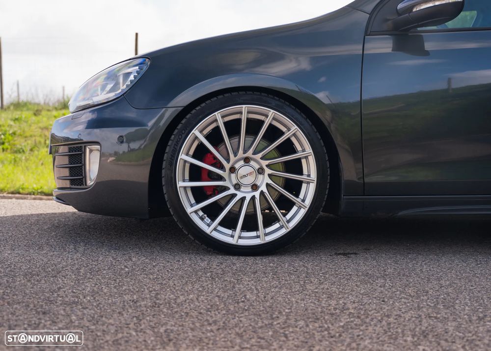 VW Golf 2.0 GTI DSG - 7