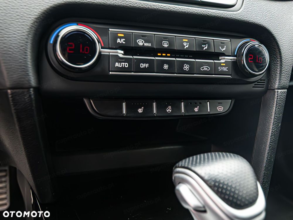 Kia ProCeed 1.6 T-GDI GT DCT - 20