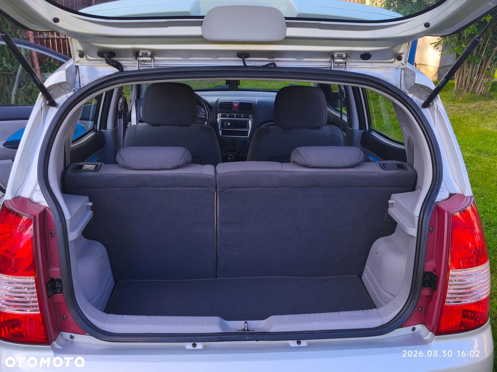 Kia Picanto 1.1 - 12
