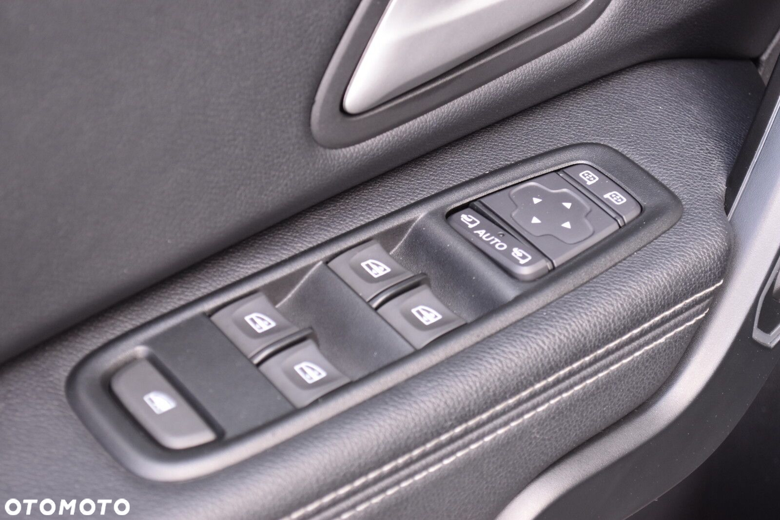 Dacia Duster 1.0 TCe Journey - 30