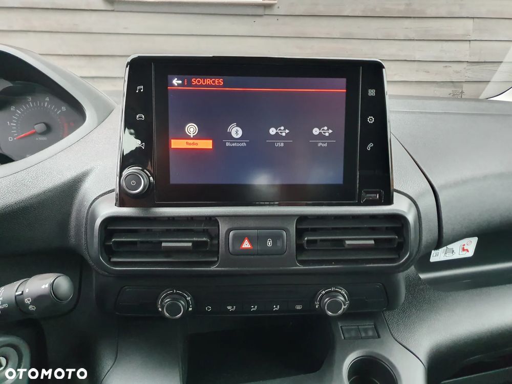 Peugeot Partner - 31