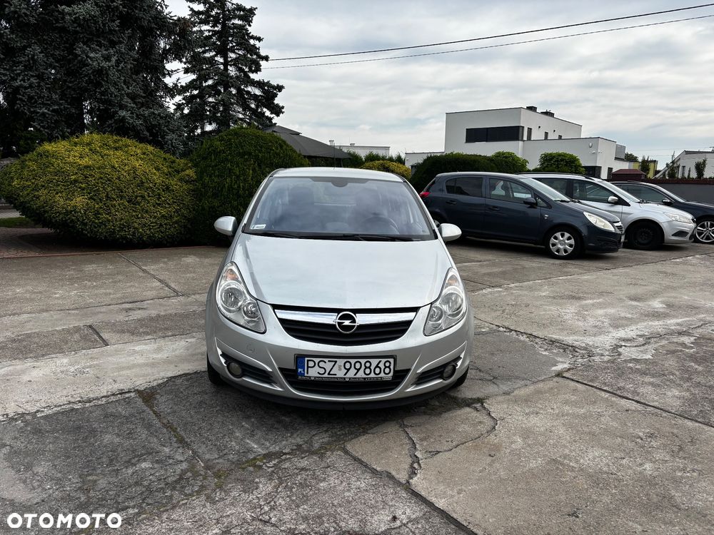 Opel Corsa 1.4 16V Cosmo - 1