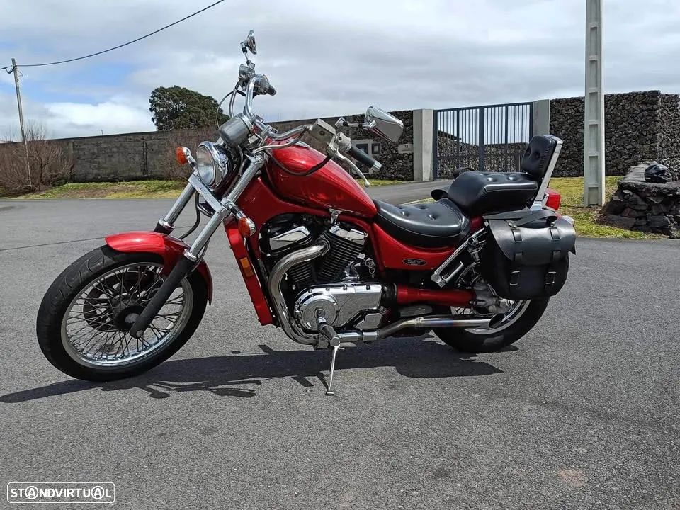 Suzuki VS - 4