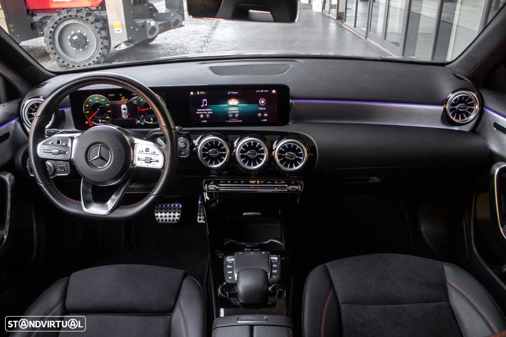 Mercedes-Benz A 180 d AMG Line Aut. - 33