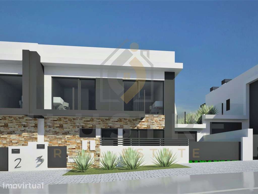 Moradia T4 Duplex com piscina na Sobreda - Modelo Chave na mão - Grande imagem: 3/7