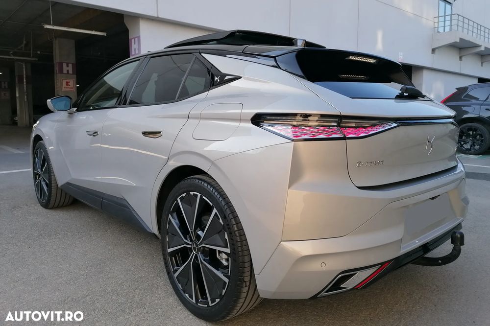 DS Automobiles DS 4 E-TENSE 225 LA PREMIÈRE - 8