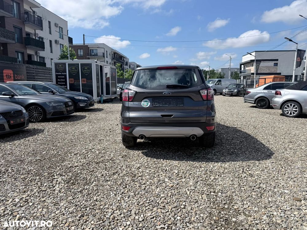 Ford Kuga 2.0 TDCi 4WD Powershift Titanium - 13