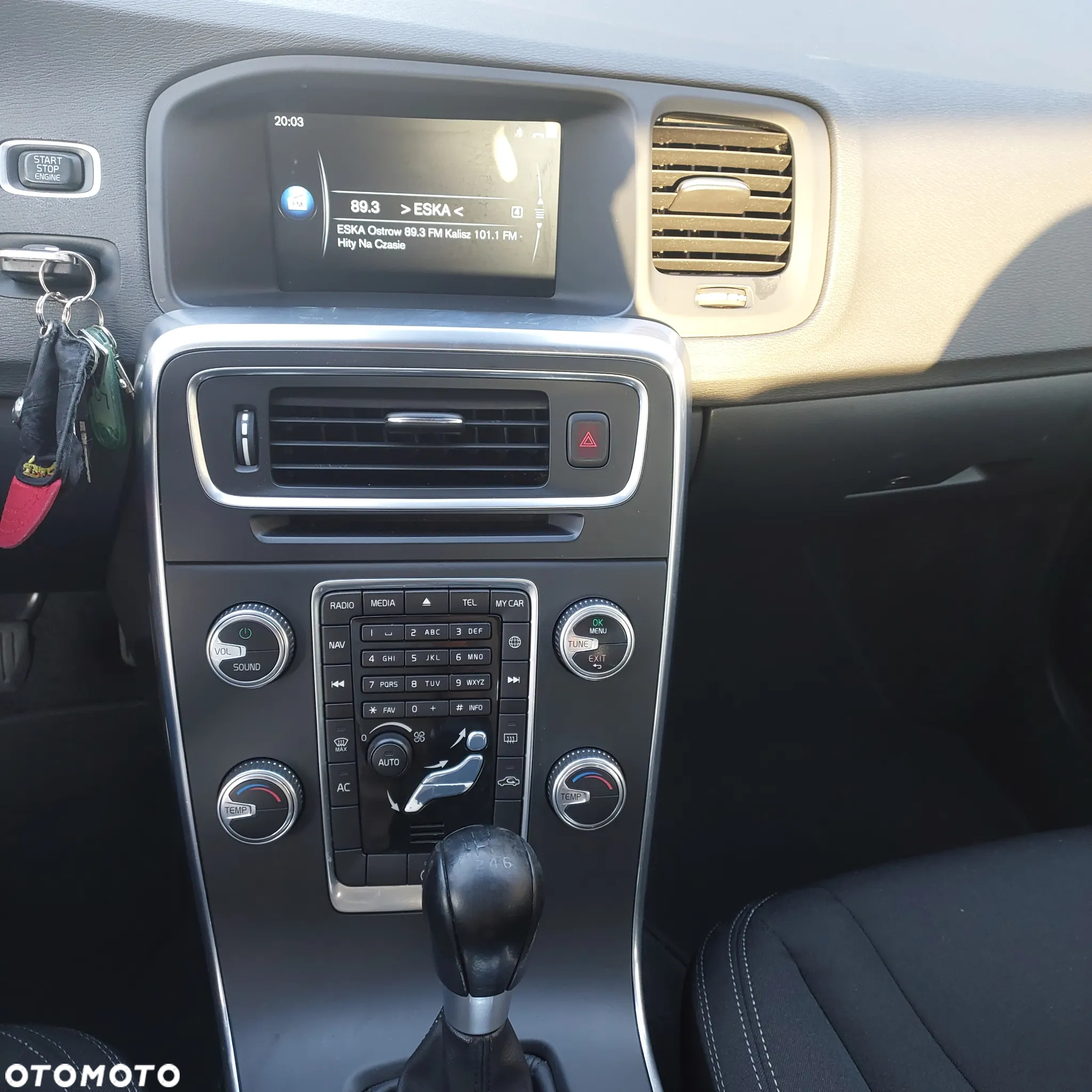 Volvo V60 D2 Base - 17