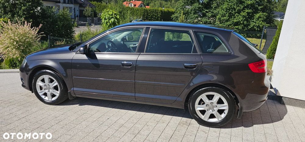 Audi A3 Sportback 2.0 TDI DPF Attraction - 40